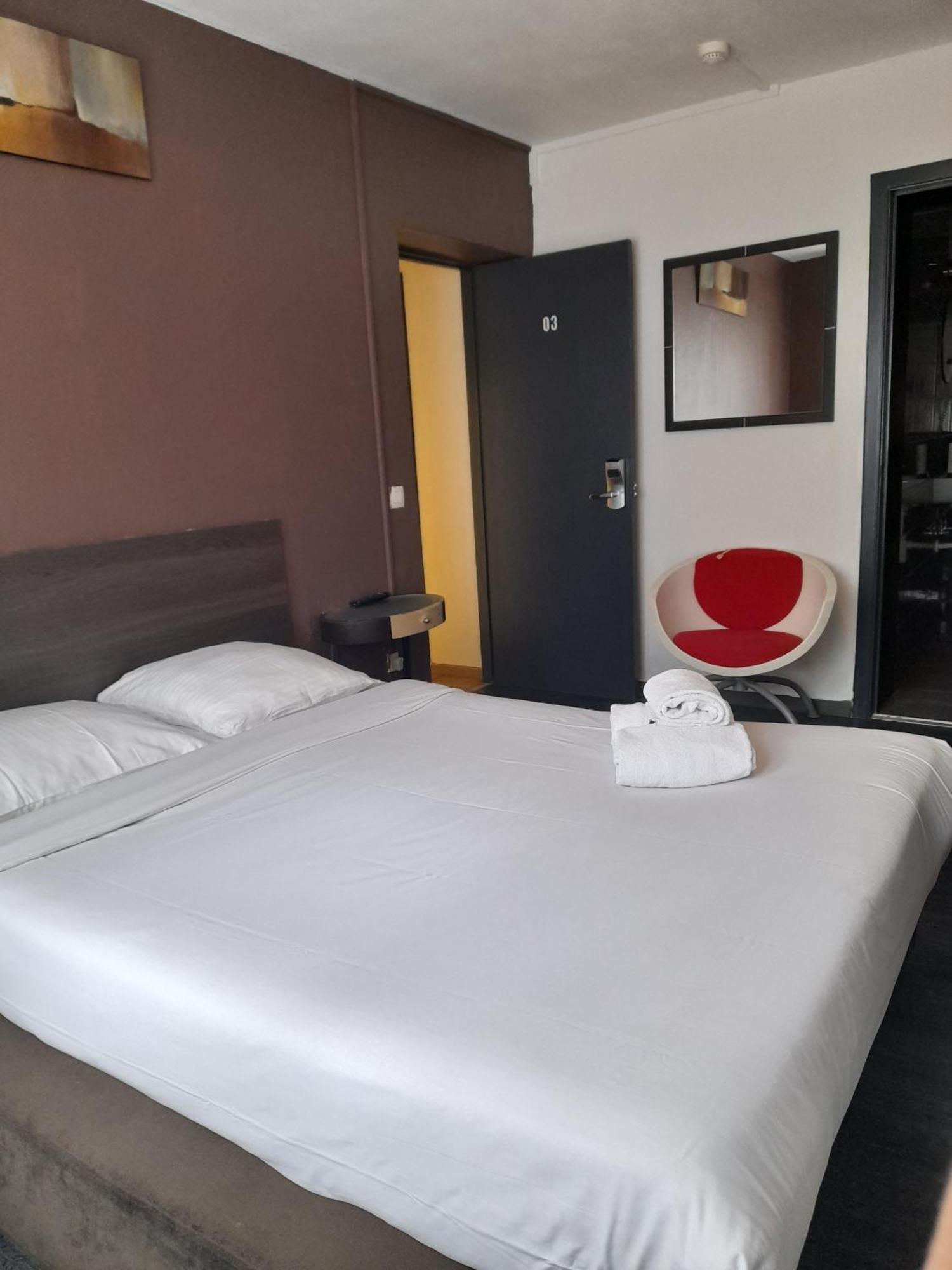 Hotel Albergo Brussels Exterior photo